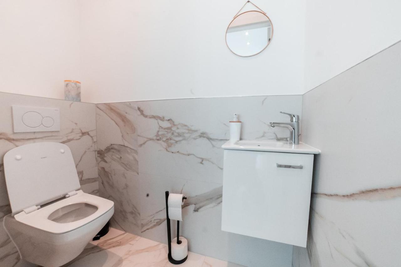 Apartment Triangle Penthouse Wien