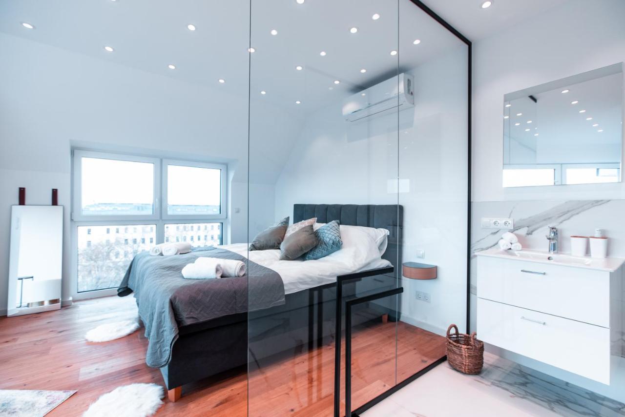 Apartment Triangle Penthouse Wien
