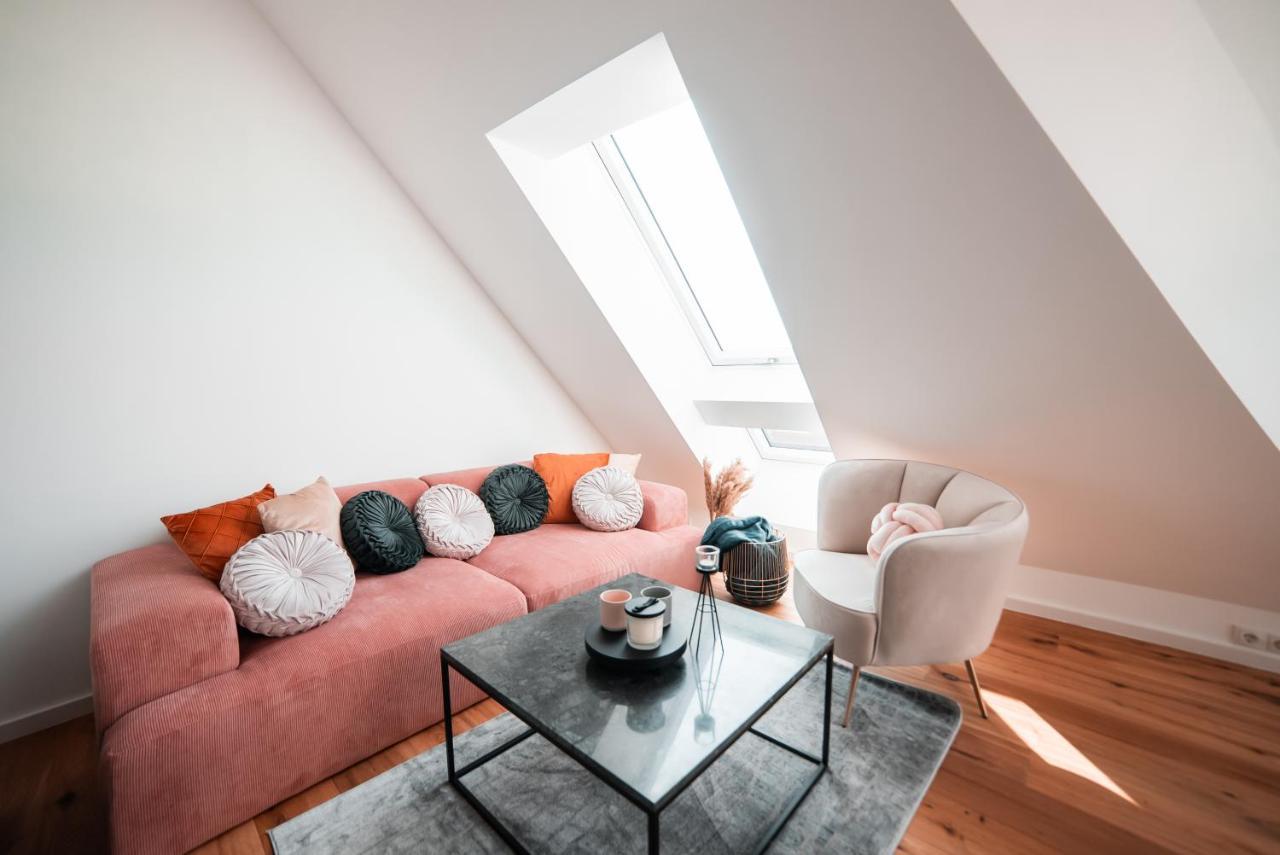 Triangle Penthouse Apartment Wien